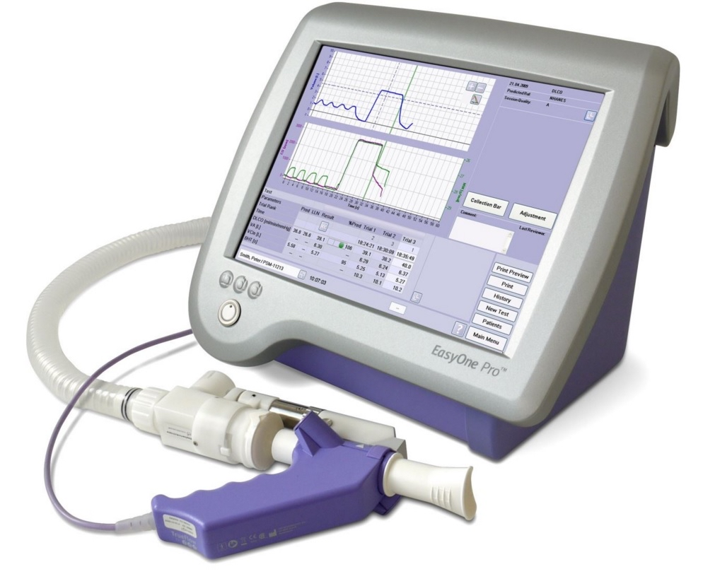 EasyOne Pro spirometry device with real-time lung function analysis